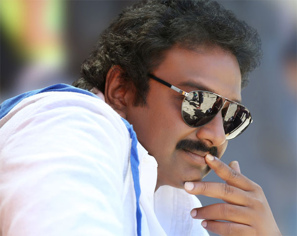 nandamuri brand,vv vinayak,mega family,vinayak movies with mega heroes  నందమూరి బ్రాండ్‌ను చెరిపేసుకుంటున్నాడు! 